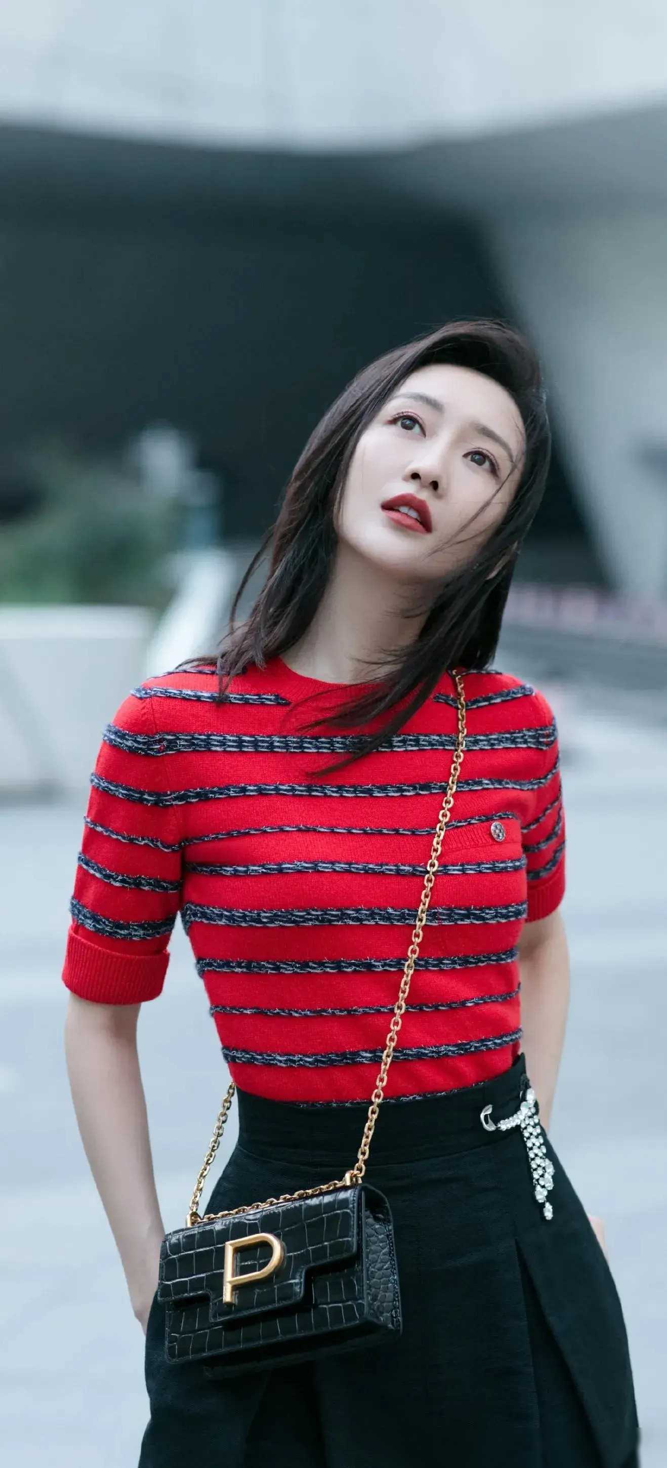 微妙转折郭德纲一句话揭开王鸥遮掩之布