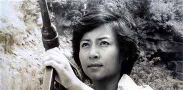 越南头号美女特工,美军对她无可奈何,最终却栽在我军手中_阮文慧_战争
