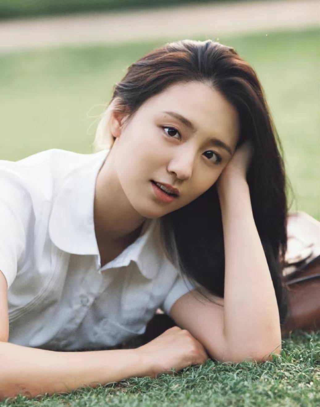 张伊君:魅力无限,演技不凡_表演_电视剧_角色