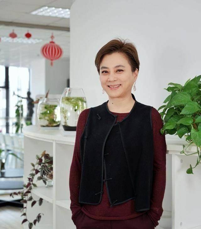 李玲玉_生活_老年