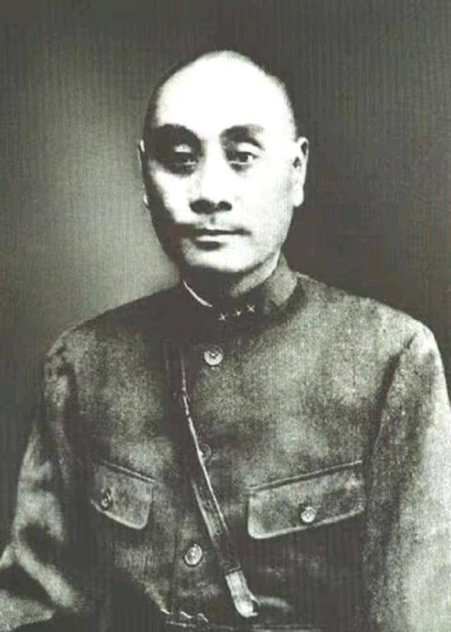 原创刘湘病逝妻子周玉书挑起家族重担使得后人个个成才