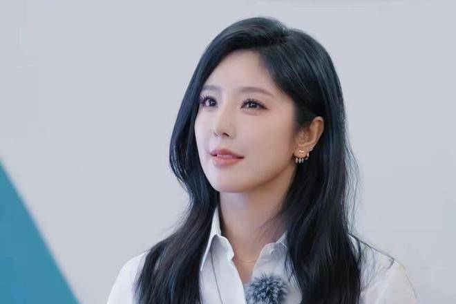 没后台没人罩没热度三无演员赵奕欢沦为真人秀的炮灰