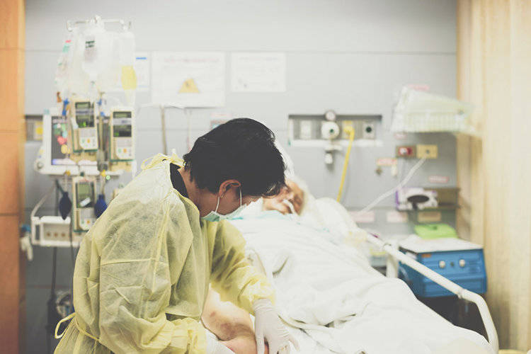 原创4分钟结束生命女子赴瑞士安乐死过程全公开遗言令人泪目