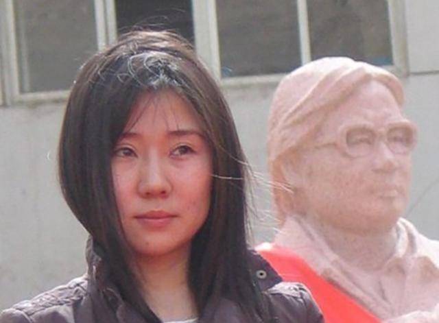 原创路遥临终前离婚女儿叫停路遥文学奖把母亲告上法庭她怎么了