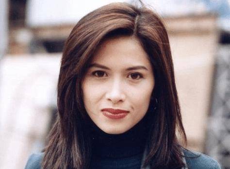 当时邵美琪正红时,却并没有嫌弃郑伊健是无名小卒的演员.