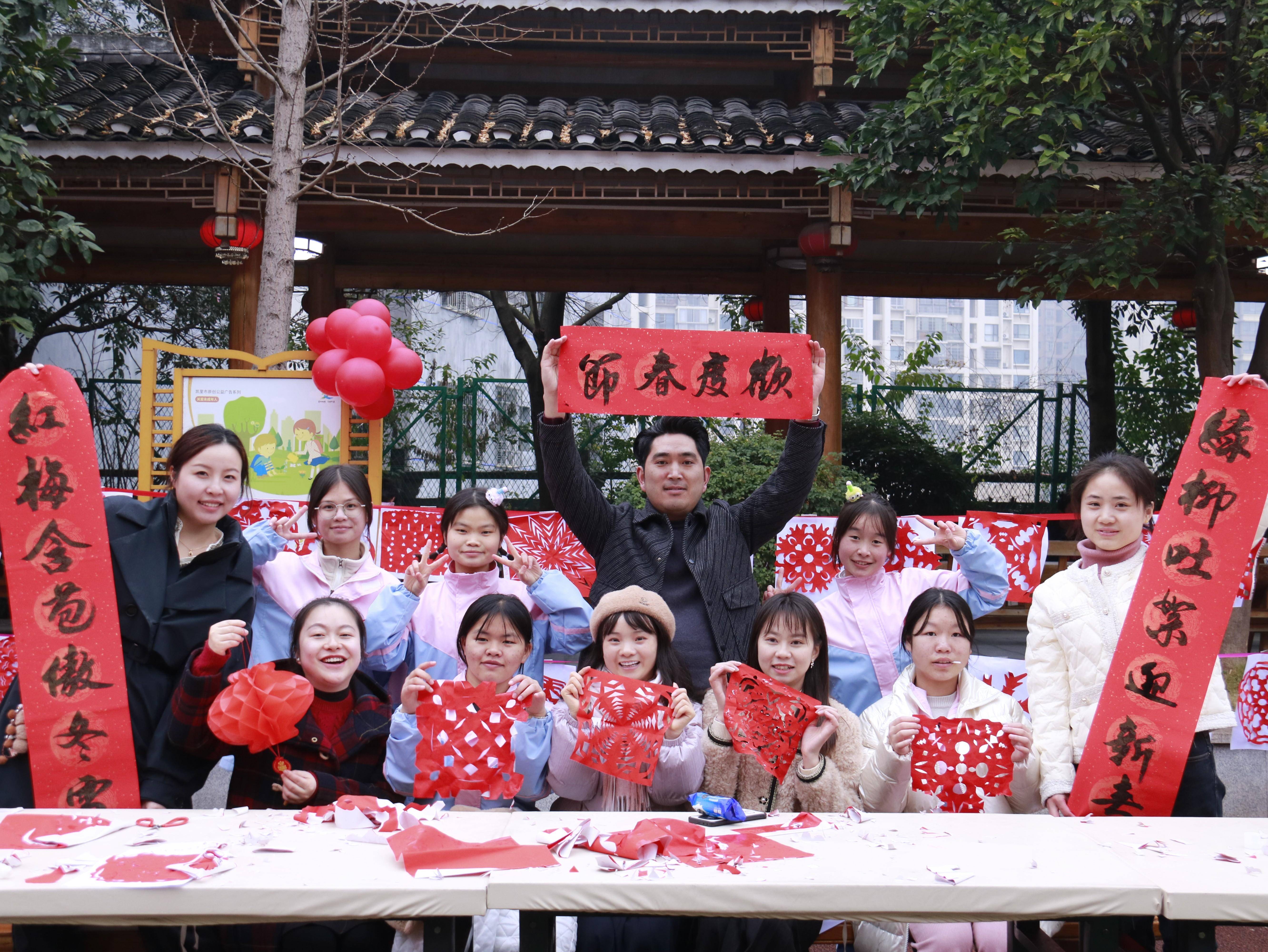 真水无香黔东南州民族特殊教育高级中学校歌