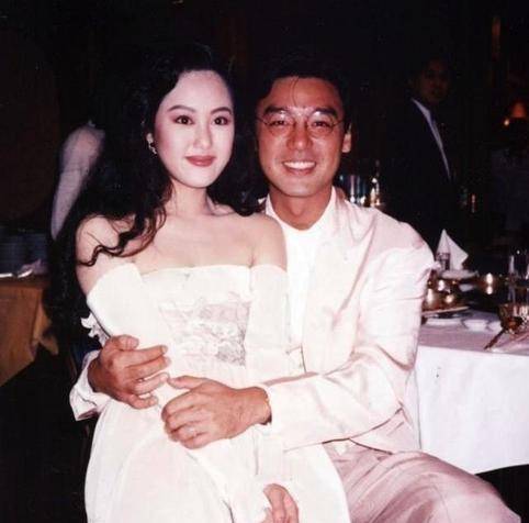 谭咏麟对杨洁薇说10亿财产交于你手我在外面生的孩子你得认