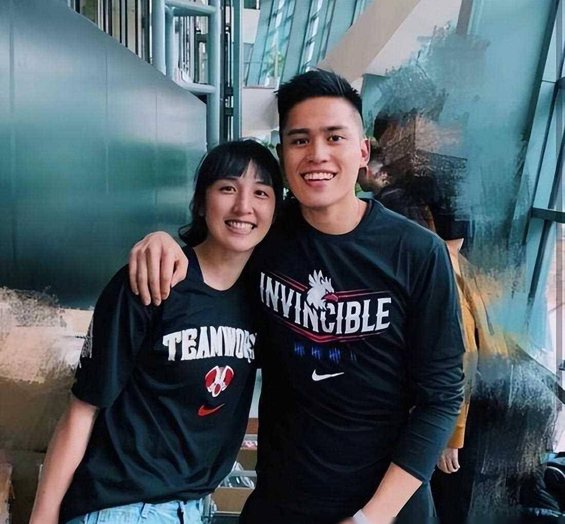 曾被郭艾伦打爆手机都买不起的穷小子如今成了cba顶薪巨星