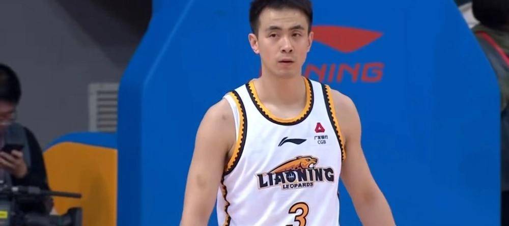 原创张镇麟扣篮辽宁1招破局闵鹿蕾三后卫破门赵继伟连得4分改变