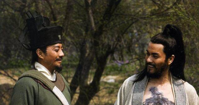 原创30个唐朝龙哥纹身男被他一招打死其它纹身男吓得差点把皮剥了