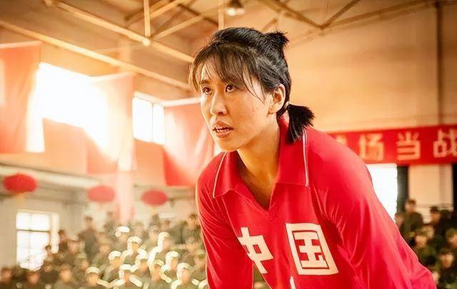 原创郎平奥运会结束后回到美国2022年晒全家合照30岁女儿笑容灿烂