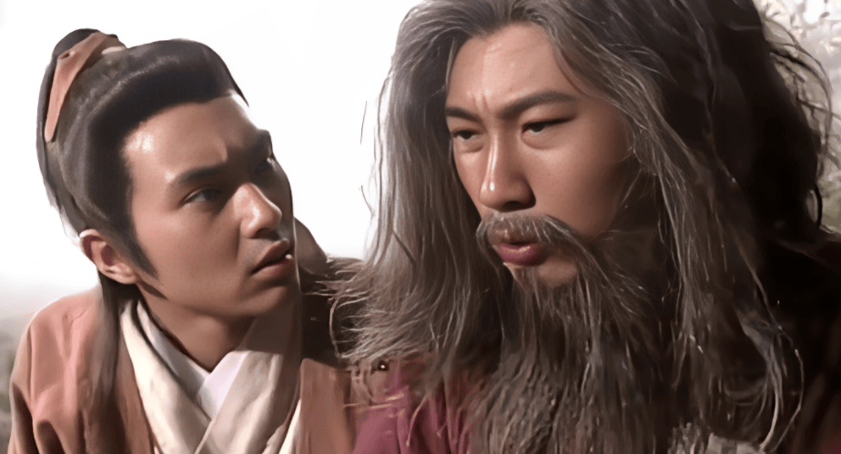 (周伯通,郭靖剧照)如此一来,天下上能与小龙女抗衡的就只有周伯通和