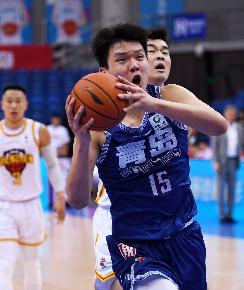 原创151032cba小将太强势刘维伟发文称赞马健不要拔苗助长