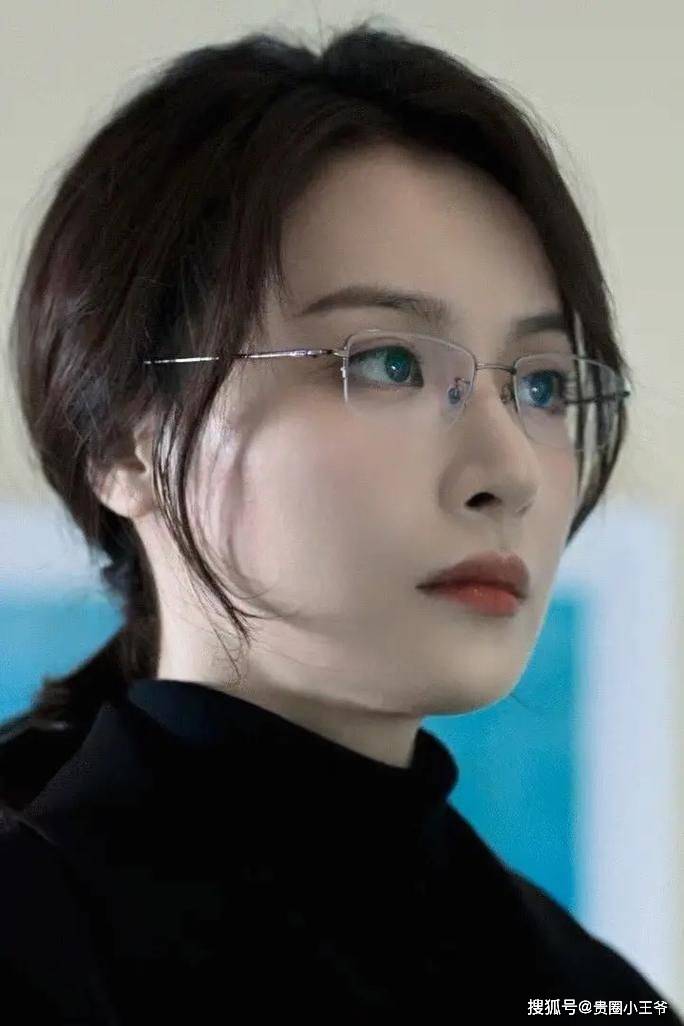 凭狂飙高启兰爆红高冷女王太有范张颂文妹妹总算逆袭了
