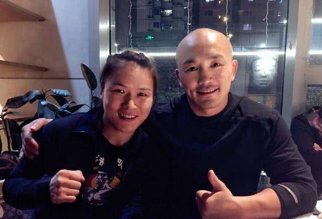 原创大格局武僧一龙避谈乌克兰俄罗斯战争改聊人生应该能屈能伸