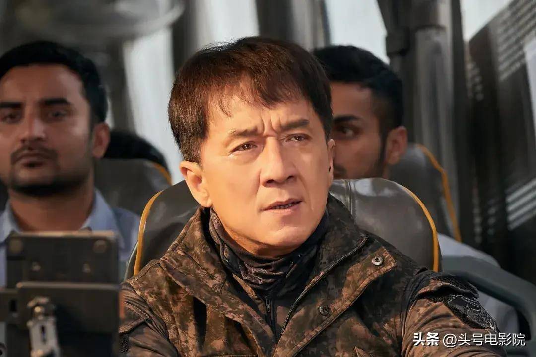 成龙70岁生日发文,自爆断崖式衰老真相,但更糟糕的事情正在发生_电影