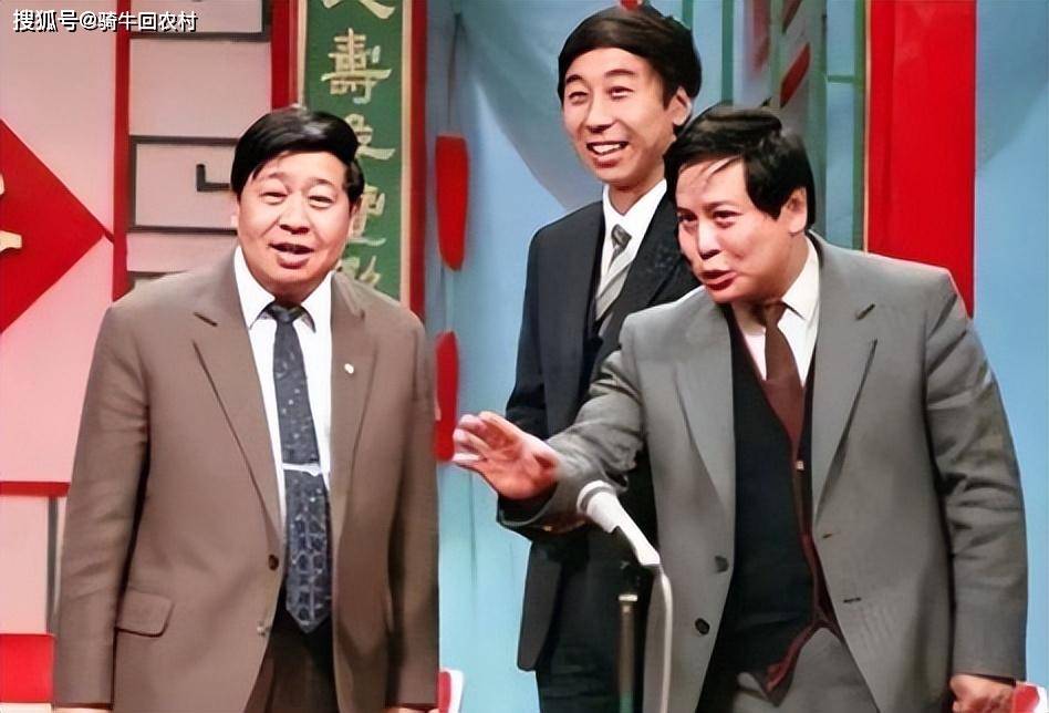 原创冯巩率众人为恩师马季扫墓墓地曝光好气派只鞠躬不跪拜引吐槽