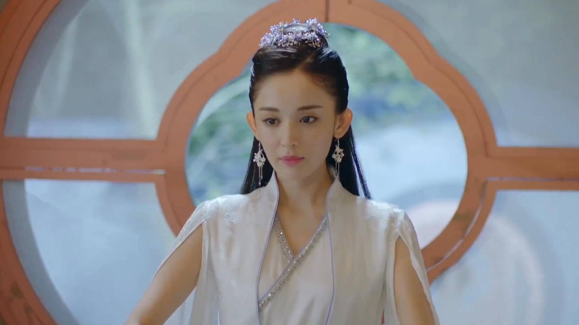 把刘亦菲和大s放到一起,才知道纯天然美人,活得能有多轻松_美貌_对比