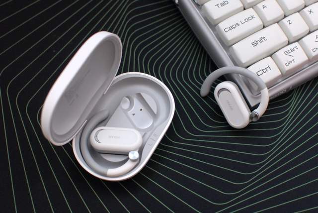 蓝牙5.4革新!虹觅HOLME Fit2开放式耳机,一机双享新体验