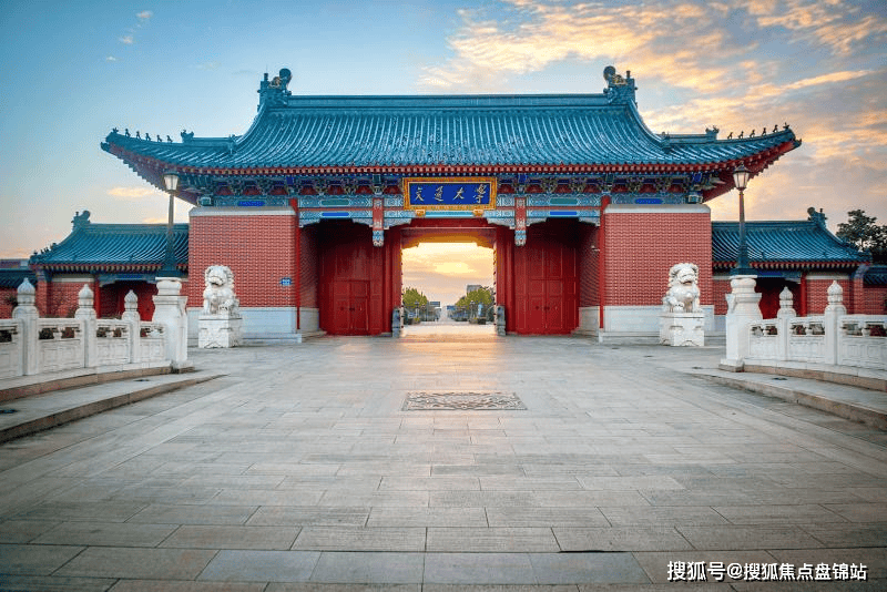上海交通大学华东师范大学旗忠别墅富人区有天 有地 有花园闵行虑桥