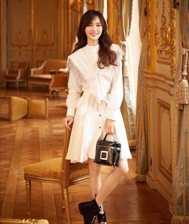 杨幂_唐嫣_风衣