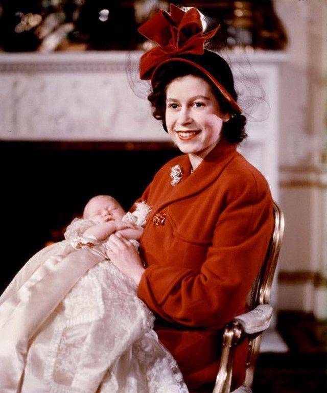 英国女王伊丽莎白二世迄今为止是英国皇室在位时间最长的君主.