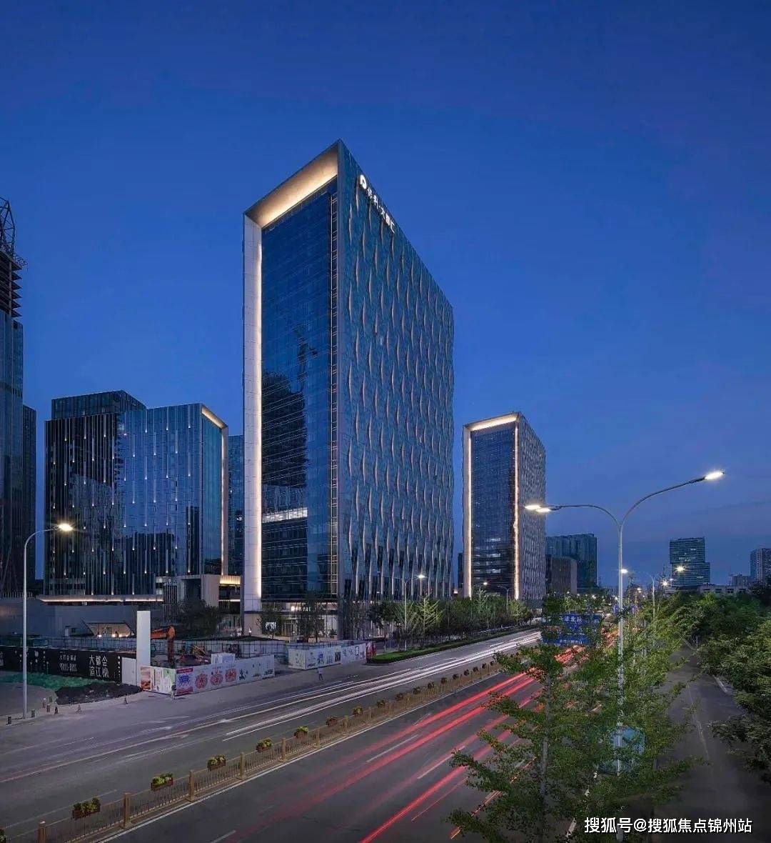 北京【保利大都会】租赁写字楼联系电话→在租房源面积/租金/付款方式