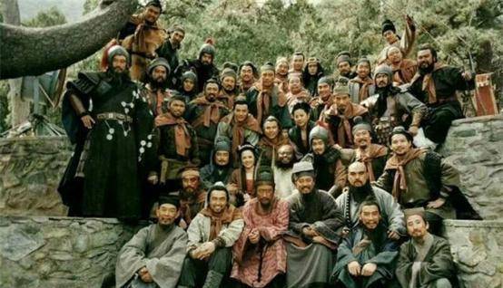 梁山上的第一女将曾打败林冲王英生的儿子成年后大败金兀术