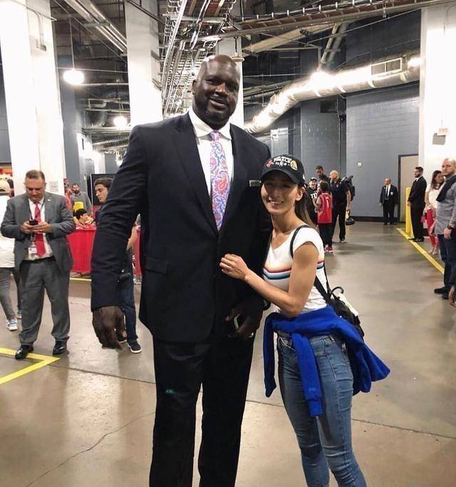 原创身材时尚的国外nba女主播因健身照走红择偶标准口味重
