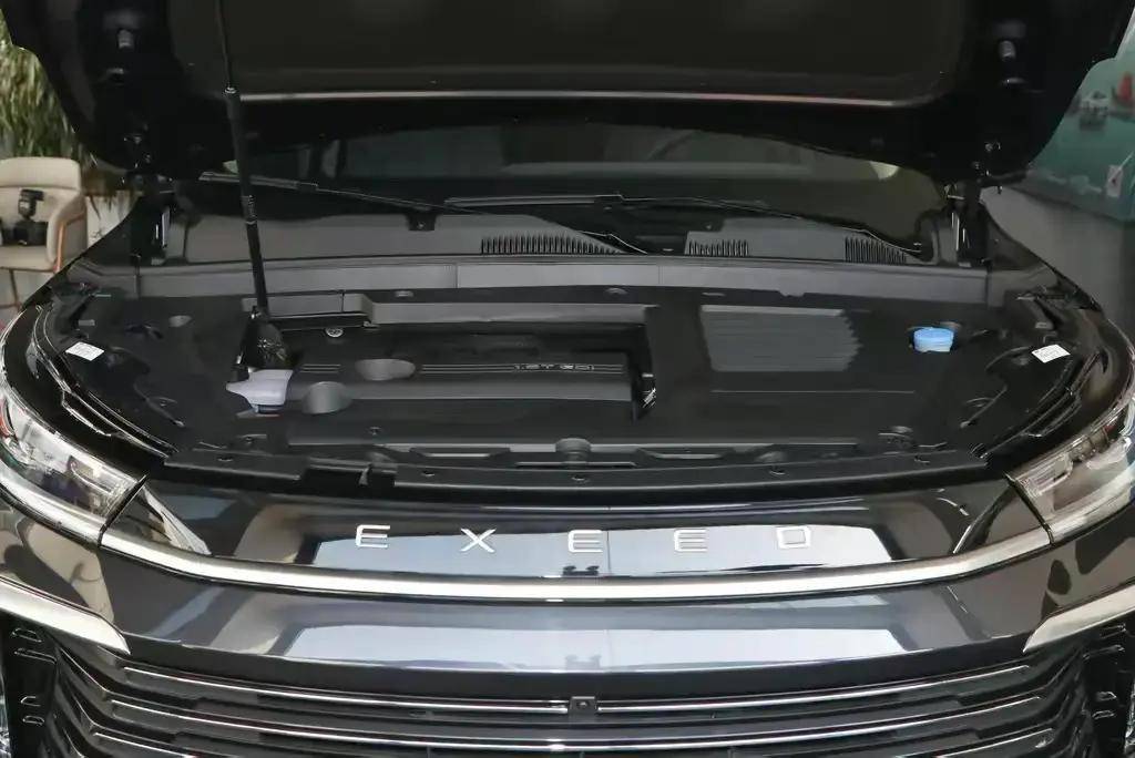 6t发动机最大功率148kw,最大扭矩300n·m,传动搭配格特拉克7dct变速箱