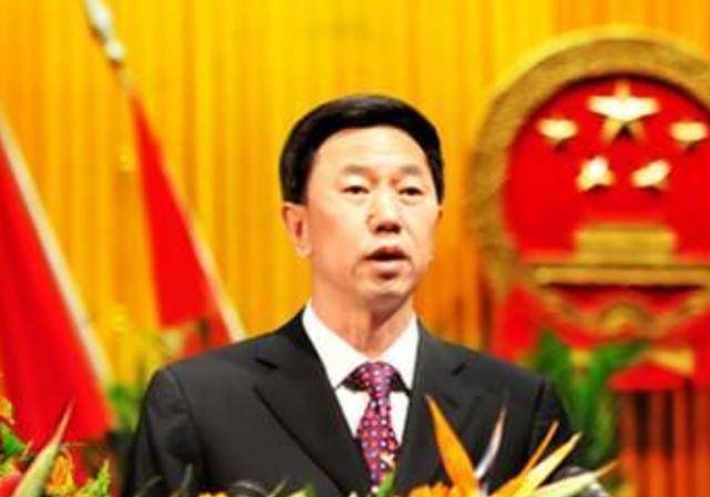 这样一位人民好市长而感到荣幸和骄傲,同时,他是千万中国市长中的一员
