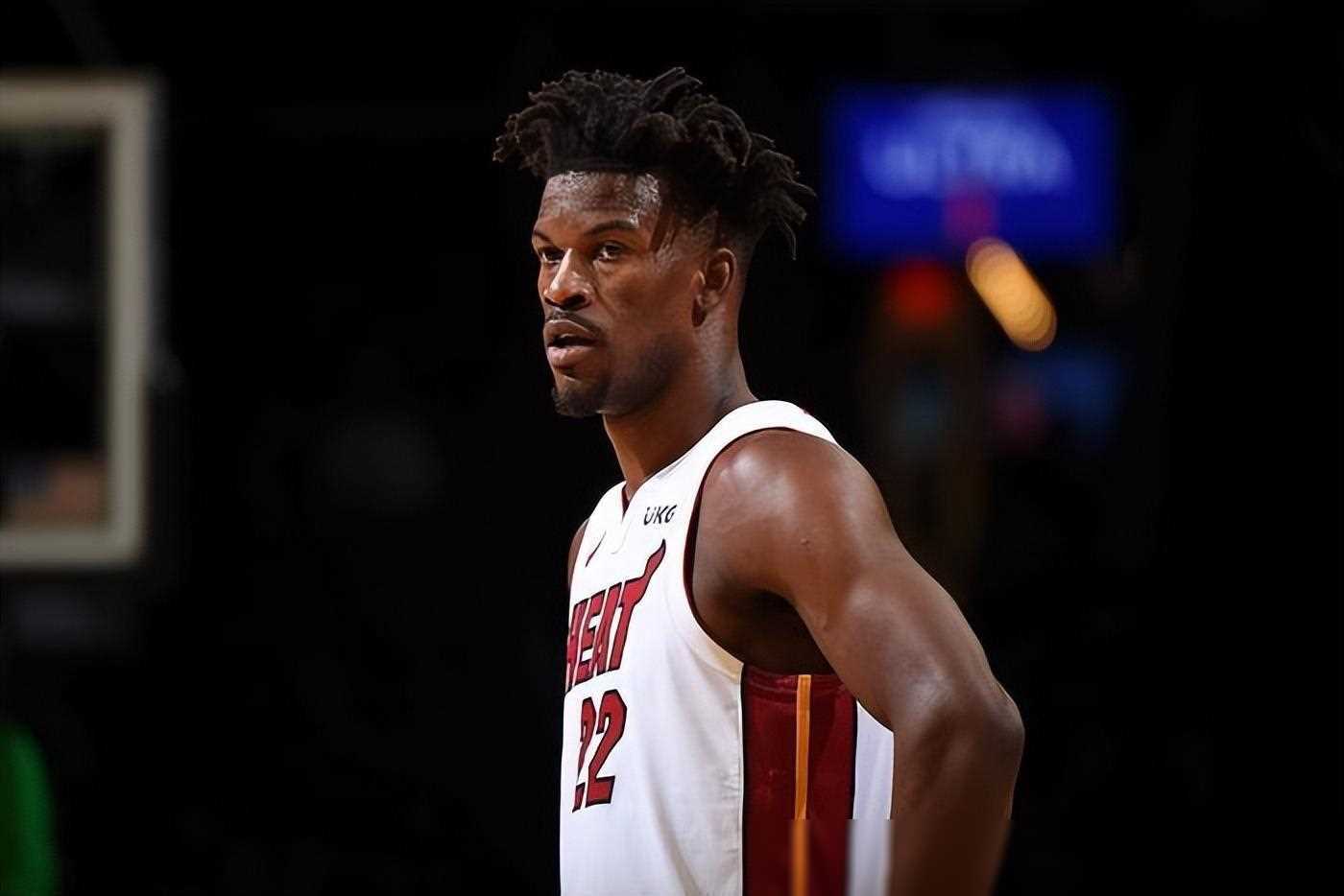 原创莱利的韦德式计划落空吉米鼓励队友勇闯勇士之路