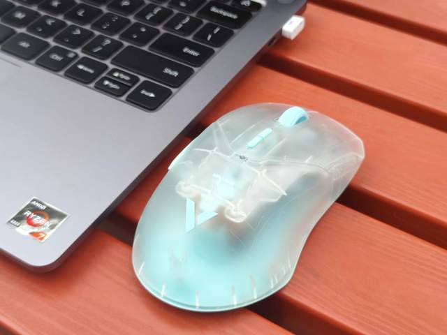 雷柏vt9air游戏鼠标ota无线8k极速响应轻盈手感电竞新宠