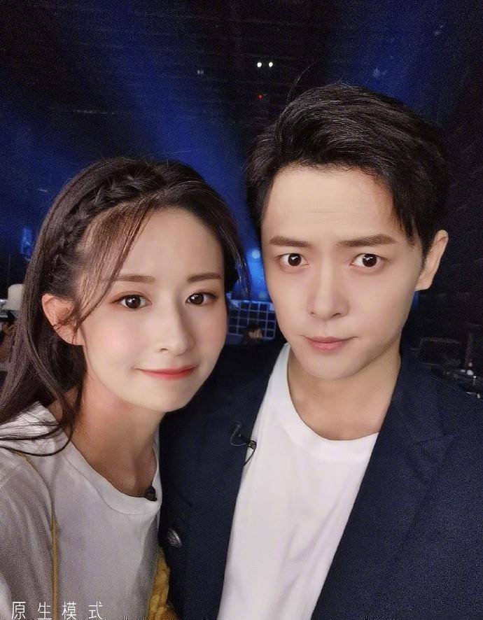 原创为赶在女儿睡前到家颖儿24小时内在两座城市往返走前女儿刚睡