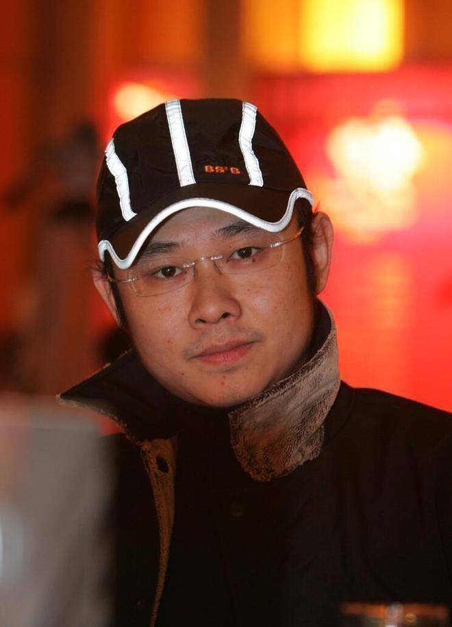 原创刀郎前妻生完女儿40天就跑了现在刀郎是幸福的幸福的她后悔过吗