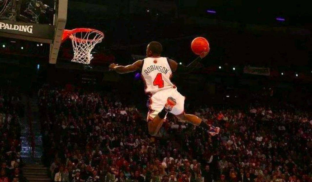 原创nba扣篮王肾衰竭39岁脸明显浮肿自称长期服用一种东西所致