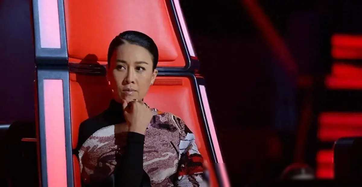 那英不再沉默,揭开联合抵制刀郎原因,他隐退十几年之谜_杨紫和_角色