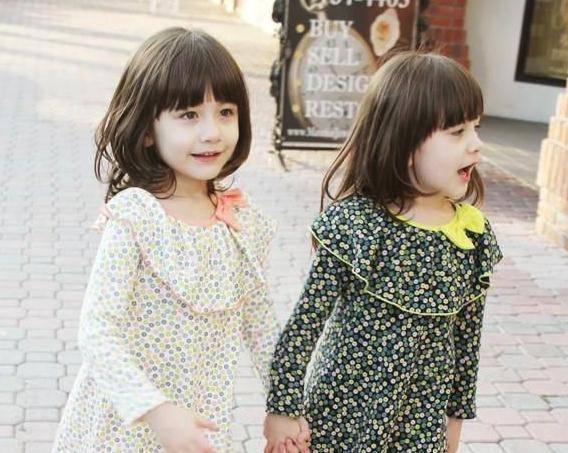 当年的最美混血双胞胎,如今长大后美成这样,网友:从小美到大_丽莎