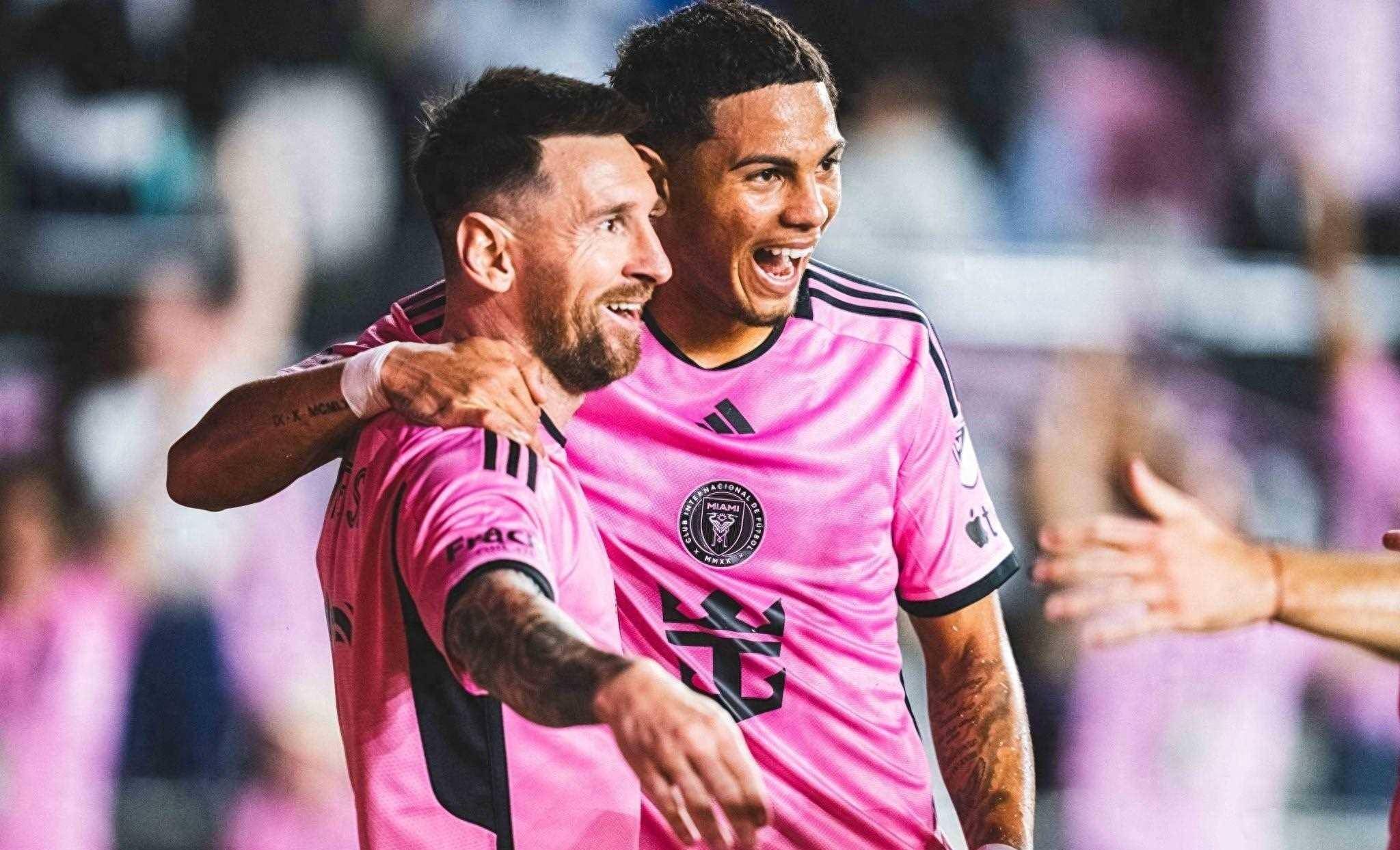 梅西复出破门 策动进球 迈阿密国际2-2科罗拉多急流_比赛_球迷_队友