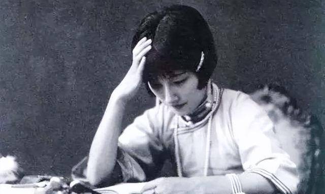 原创徐志摩死后前妻张幼仪不惜得罪现任为其安排丧葬事宜有情有义