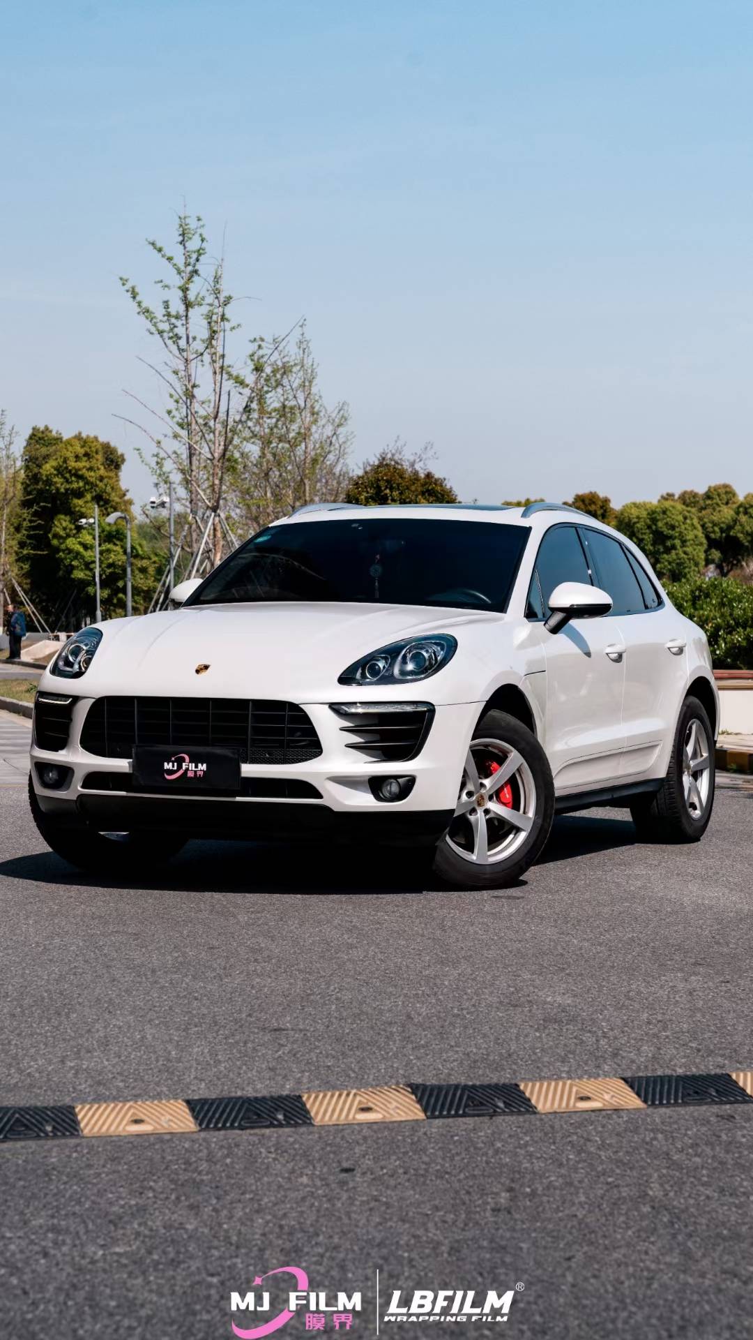 保时捷macan-lb改色膜液态金属慕斯白,白色系天花板_搜狐汽车_搜狐网