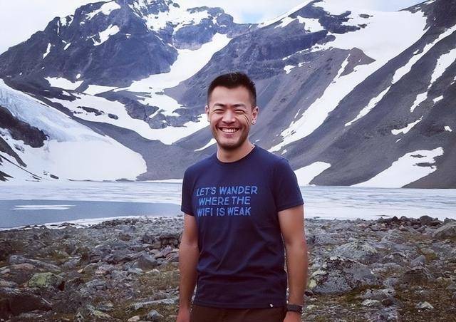 刘銮雄独子刘鸣炜:和风流亲爹唱反调,家产拱手让后妈,低调二婚