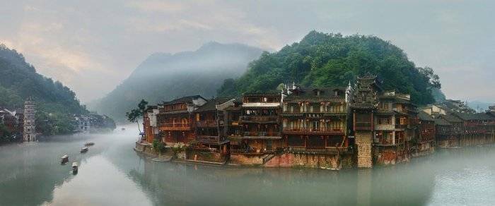 芙蓉镇旅游四天三晚当地旅行社报价及路线 干货分享_行程_景点_问题