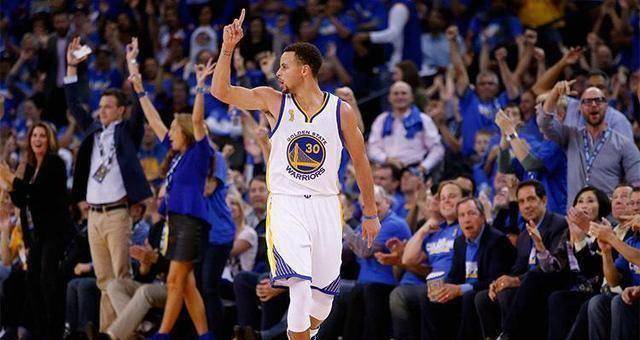 原创得分被超仍大度送祝福各种欣赏和赞美库里为何受托马斯青睐