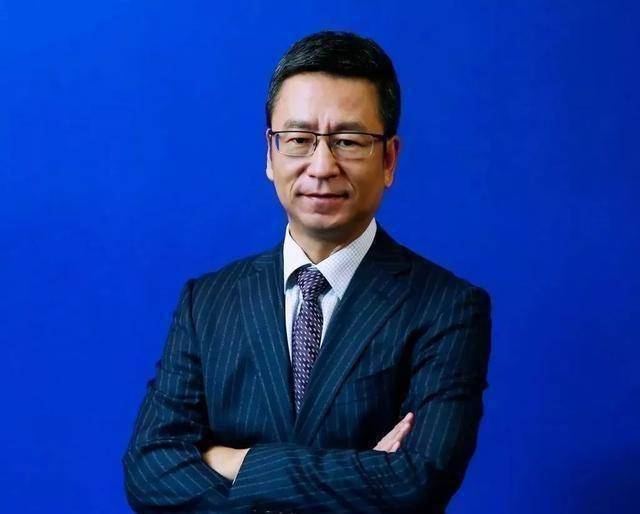 原创东方时空三剑客水均益女承父业王志官至副厅只有他