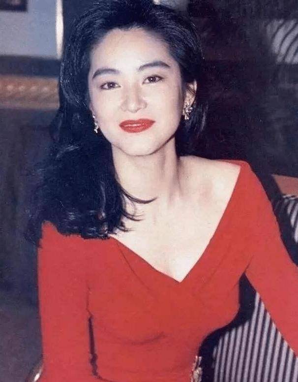 原创时尚万种是女人最高级的审美那到底什么样的美叫有时尚
