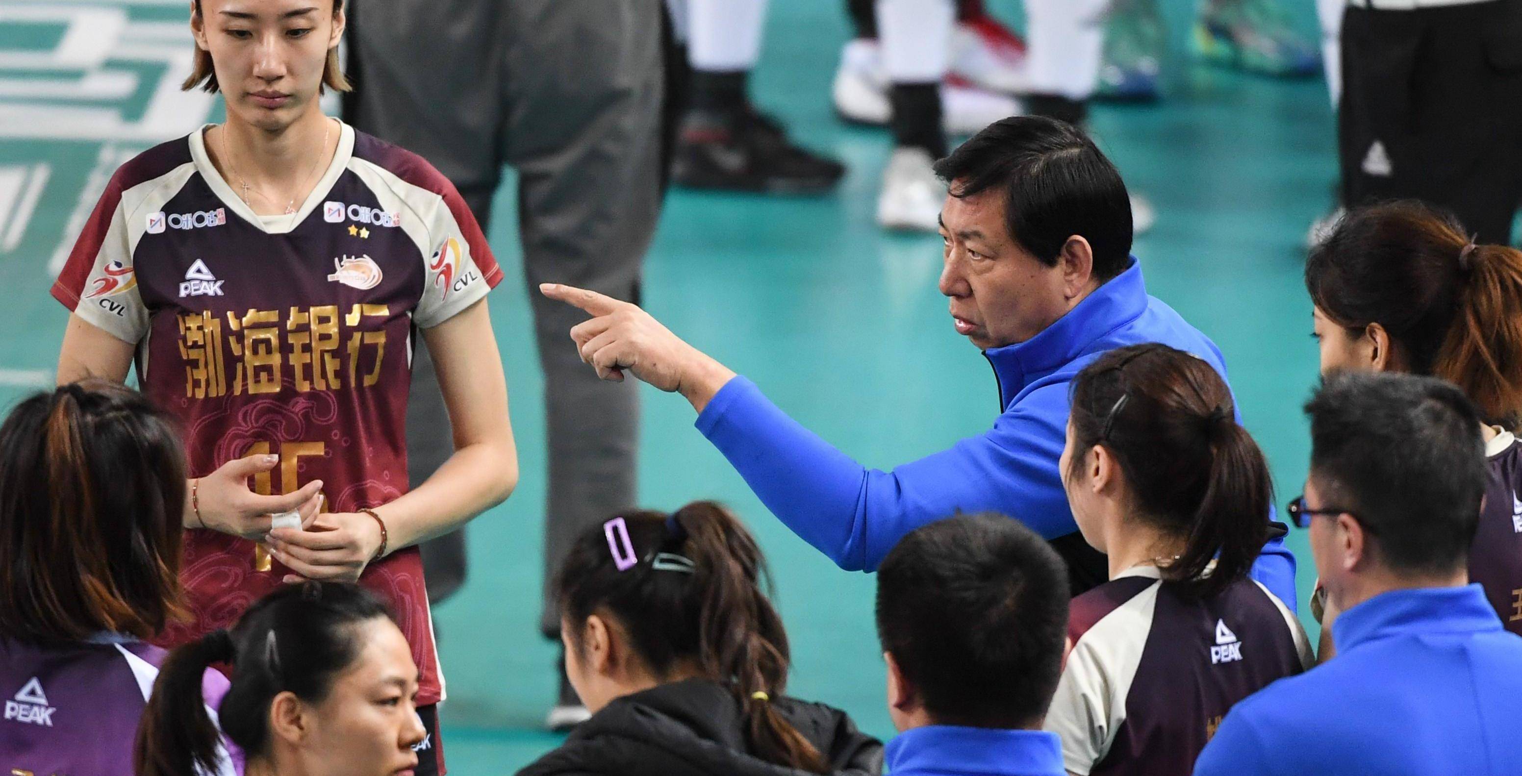 适合自己的才是最好的此前我们女排战术谈十六