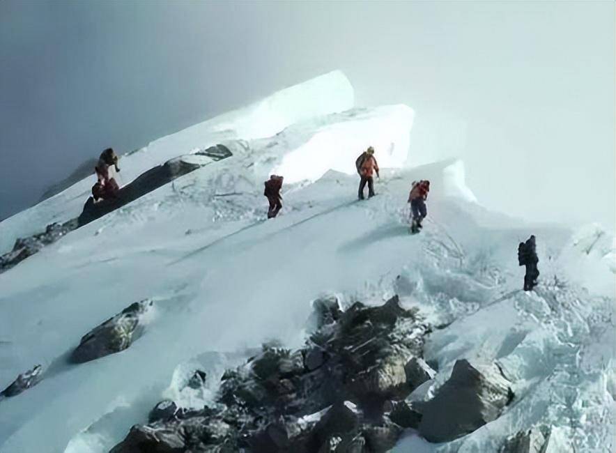 原创世界上最难攀登的山峰无一人登顶尝试登顶者死亡率100