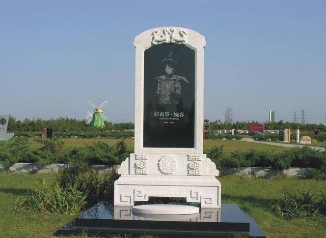 原创她是溥仪的第5任妻子为何死后坚决不和溥仪一起葬在清西陵