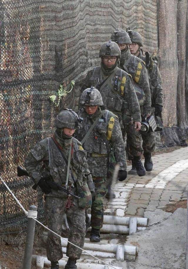 原创朝韩边境弹药库爆炸多名韩军士兵重伤已不是第一次